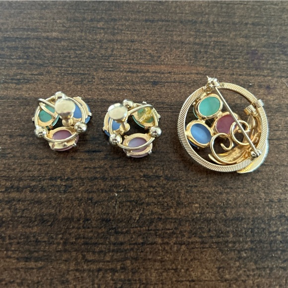 Elegant Gold and Earrings and Brooch Jelly Belly lot set - Picture 3 of 7